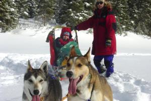 Charlevoix traîneau à chien - Pourvoirie du lac Moreau, Auberge du Ravage