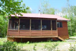 Pourvoirie du lac Moreau, Auberge du Ravage